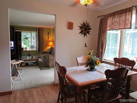 691 Maple Rd, East Aurora, NY 14052 photo 6