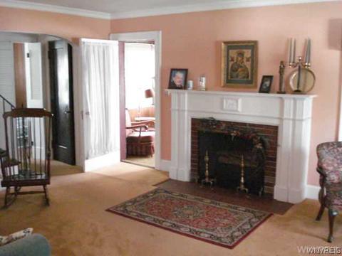 36 Devonshire Rd, Buffalo, NY 14223 photo 3