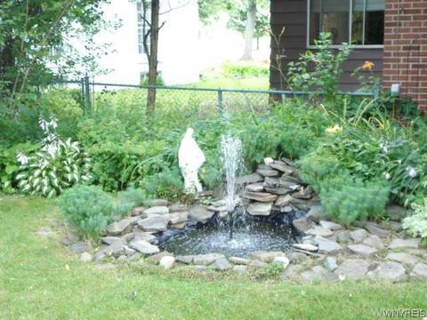 36 Devonshire Rd, Buffalo, NY 14223 photo 12