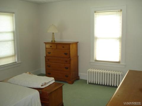 36 Devonshire Rd, Buffalo, NY 14223 photo 9