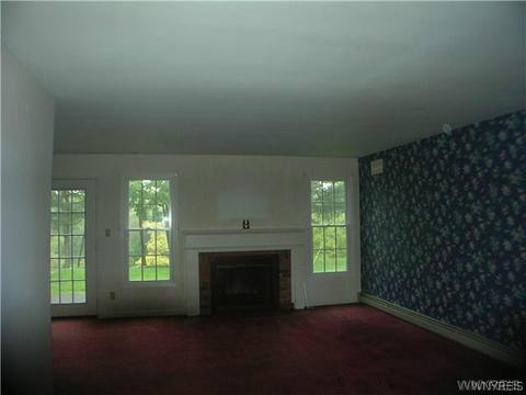 1508 Stoneridge Dr, Evans, NY 14047 photo 6