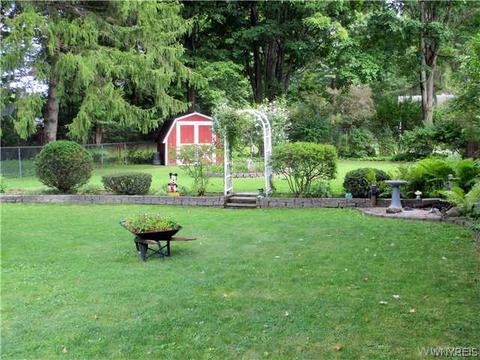 120 Walnut St, Aurora, NY 14052 photo 24