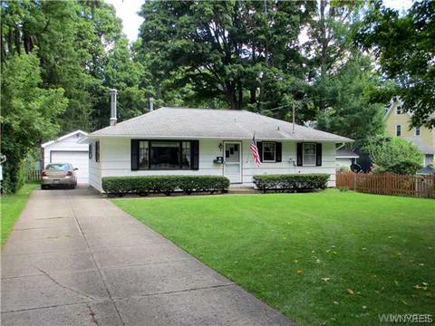120 Walnut St, Aurora, NY 14052 photo 4
