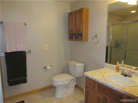 2 Spring Way, Lancaster, NY 14086 photo 21
