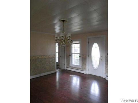 42 High St, Evans, NY 14006 photo 6