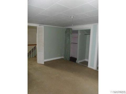 42 High St, Evans, NY 14006 photo 8