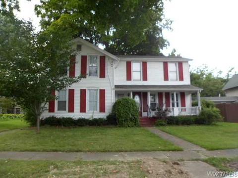 42 High St, Evans, NY 14006 photo 1