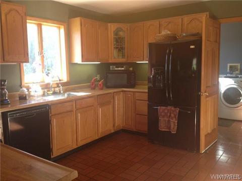 836 Centerline Rd, Sheldon, NY 14145 photo 9