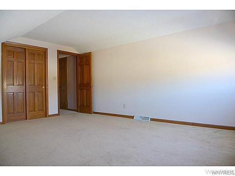 4623 Kriston Ln, Pendleton, NY 14120 photo 20