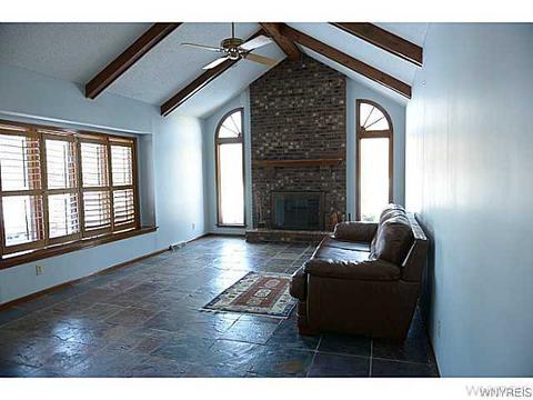4623 Kriston Ln, Pendleton, NY 14120 photo 8