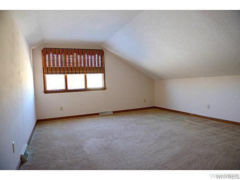 4623 Kriston Ln, Pendleton, NY 14120 photo 21