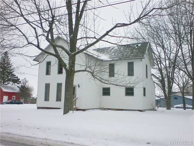 18 E Pine St, Dunkirk, NY 14048 photo 1