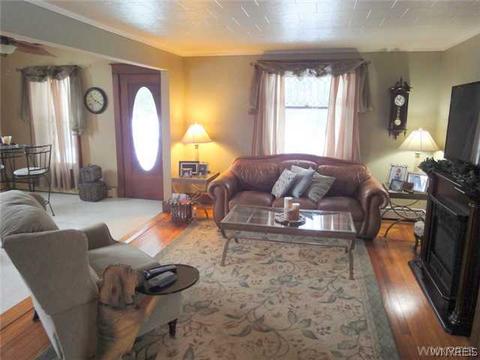 7200 Bear Ridge Rd, Pendleton, NY 14120 photo 5
