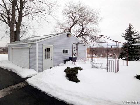 7200 Bear Ridge Rd, Pendleton, NY 14120 photo 25
