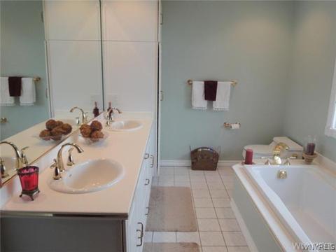 7200 Bear Ridge Rd, Pendleton, NY 14120 photo 18