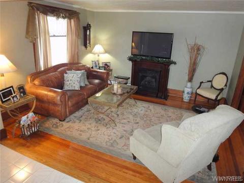 7200 Bear Ridge Rd, Pendleton, NY 14120 photo 4