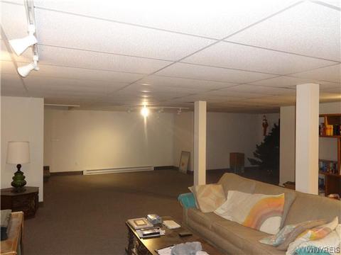 31 Alexander Pkwy, Pendleton, NY 14120 photo 19