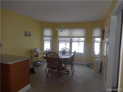 31 Alexander Pkwy, Pendleton, NY 14120 photo 13