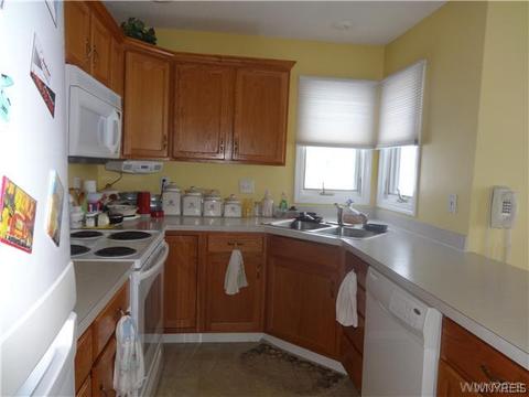 31 Alexander Pkwy, Pendleton, NY 14120 photo 9