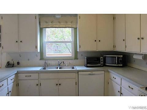 184 Maple Rd, Aurora, NY 14052 photo 11