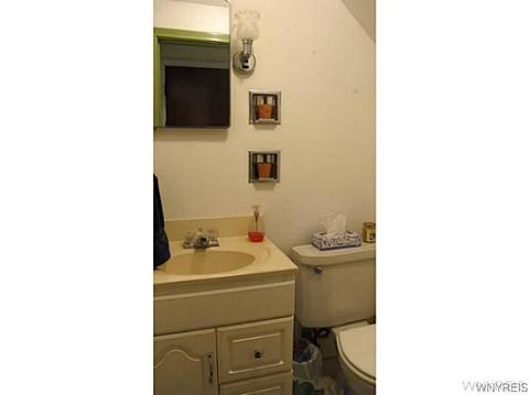 184 Maple Rd, Aurora, NY 14052 photo 13