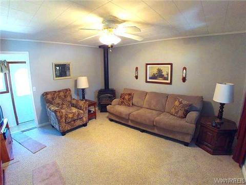6141 Corwin Ave, Newfane, NY 14108 photo 12