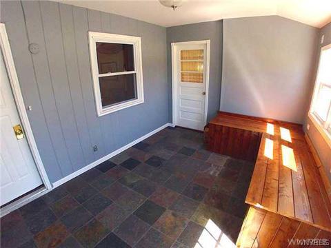 6141 Corwin Ave, Newfane, NY 14108 photo 5