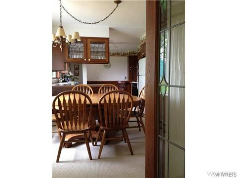 11357 Mileblock Rd, North Collins, NY 14111 photo 4