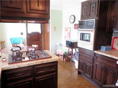 450 Falls Rd, Aurora, NY 14170 photo 9