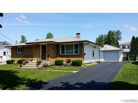 57 Doris Ave, Lancaster, NY 14086 photo 1