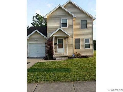 673 Eagle St, Buffalo, NY 14210 photo 1