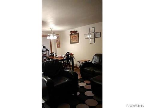 673 Eagle St, Buffalo, NY 14210 photo 2