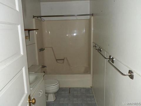 34 Spring St, Springville, NY 14141 photo 7
