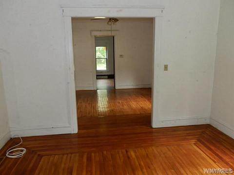 34 Spring St, Springville, NY 14141 photo 5