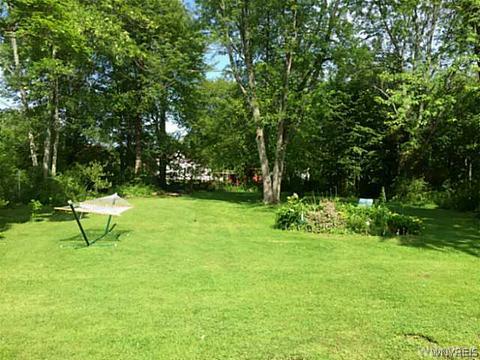 671 Beach Rd, Evans, NY 14006 photo 23