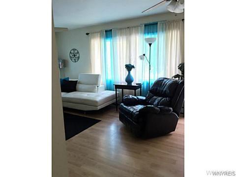 671 Beach Rd, Evans, NY 14006 photo 8