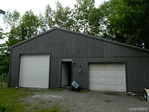 6883 Gates Dr, Evans, NY 14047 photo 21
