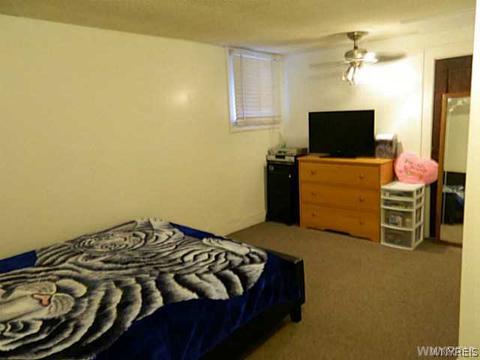 6883 Gates Dr, Evans, NY 14047 photo 12