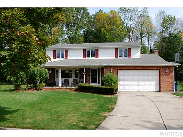 36 Heritage Rd E, Buffalo, NY 14221 photo 1