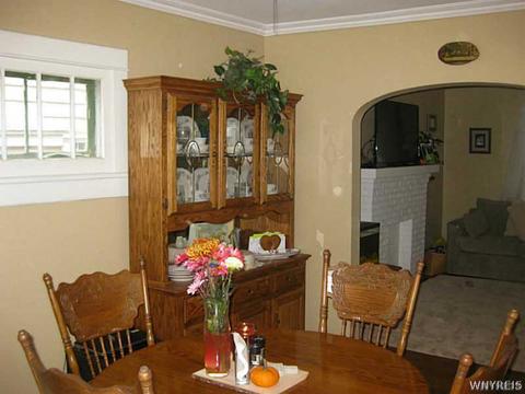 30 Eugene Ave, Buffalo, NY 14216 photo 7