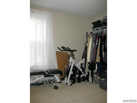 30 Eugene Ave, Buffalo, NY 14216 photo 12