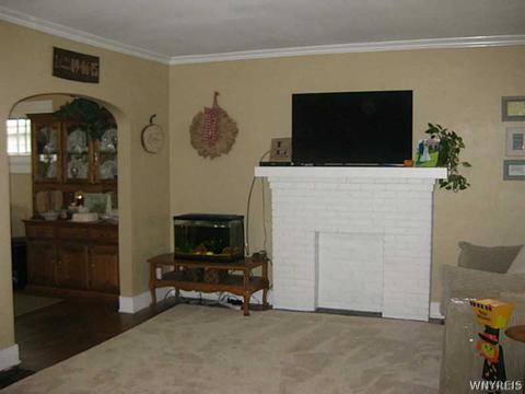 30 Eugene Ave, Buffalo, NY 14216 photo 3