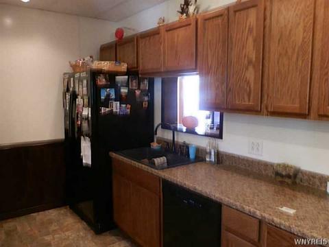 45 Buffalo St, Gowanda, NY 14070 photo 4