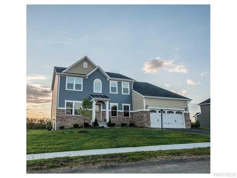 39 Pear Tree Ln, Lancaster, NY 14086 photo 1