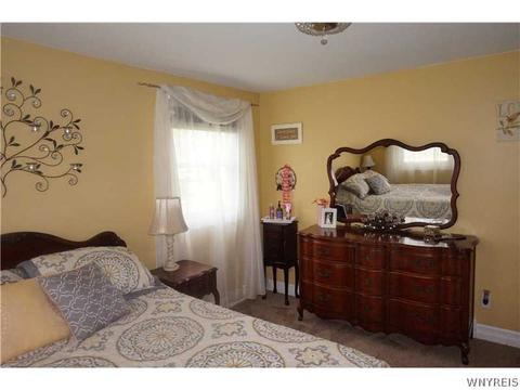 5191 Mapleton Rd, Pendleton, NY 14094 photo 11