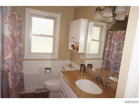 5191 Mapleton Rd, Pendleton, NY 14094 photo 8