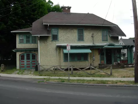 533 Broadway, Elmira, NY 14904