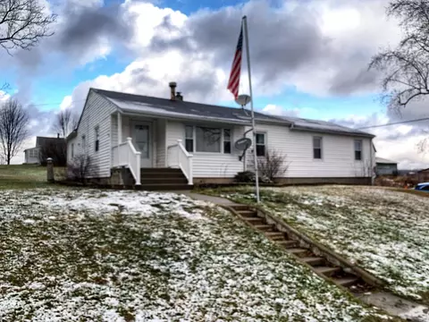 572 Deyo Rd, Caton, NY 14830