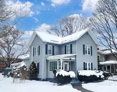 27 Robie St, Bath, NY 14810