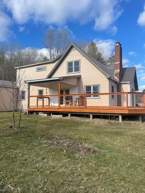 3931 Mormon Hollow Rd, Hornby, NY 14830